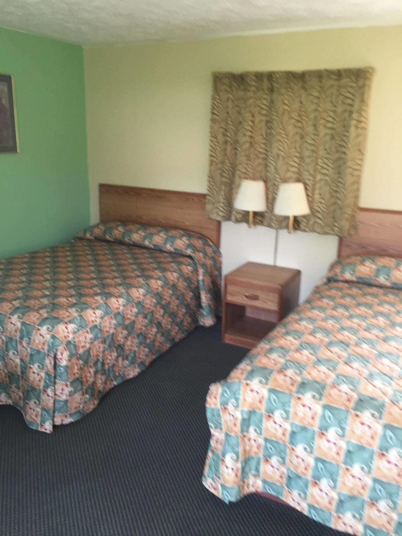 Woodridge Motel Терре-Хот Экстерьер фото