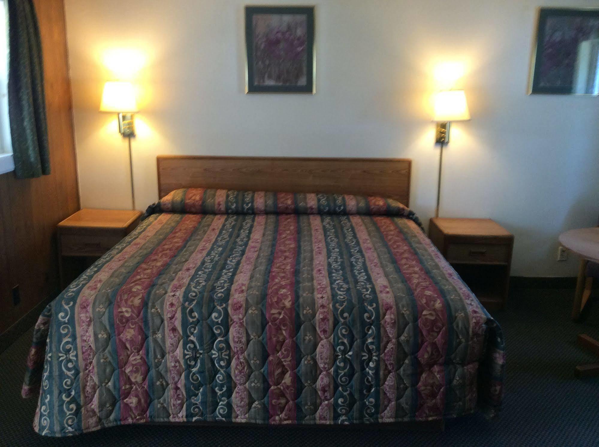 Woodridge Motel Терре-Хот Экстерьер фото