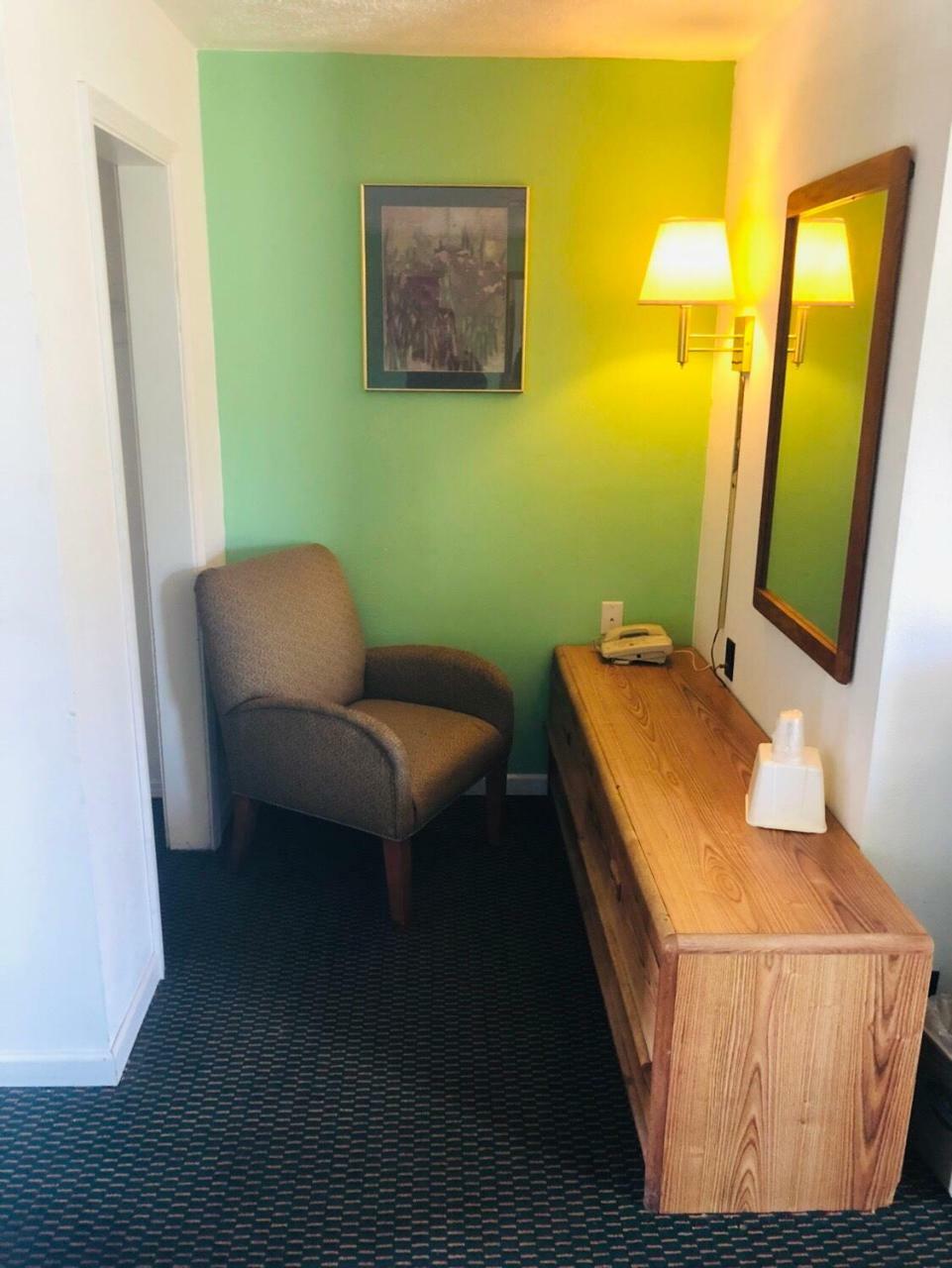 Woodridge Motel Терре-Хот Экстерьер фото